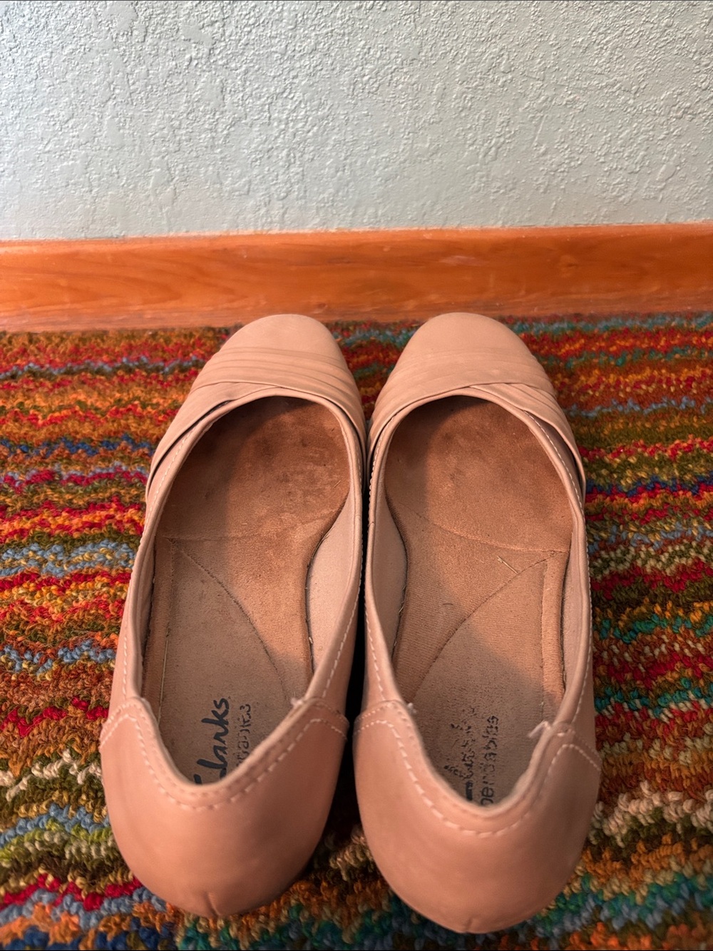 Clarks Women's Bendables Propose Pixie Leather Flats, Beige, size 10 - fair - Picture 9 of 9